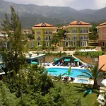 Apartment Antas Deluxe Aparts *