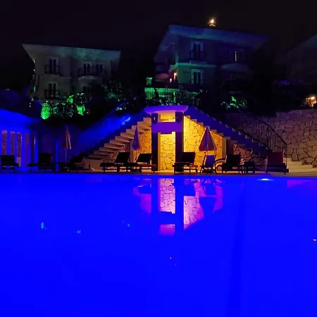 Antas Deluxe Aparts Cedit