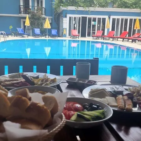 아파트 Antas Deluxe Aparts *