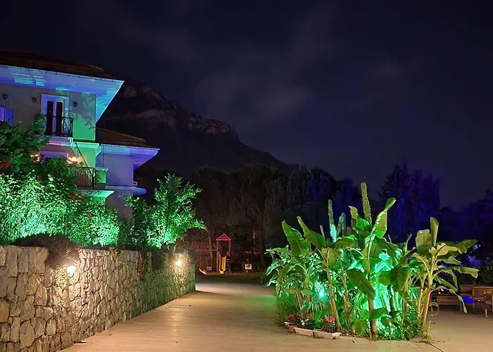 Antas Deluxe Aparts *