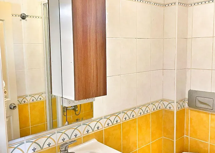 Διαμέρισμα Antas Deluxe Aparts Cedit