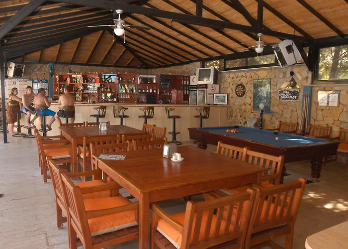 Antas Deluxe Aparts Διαμέρισμα Cedit